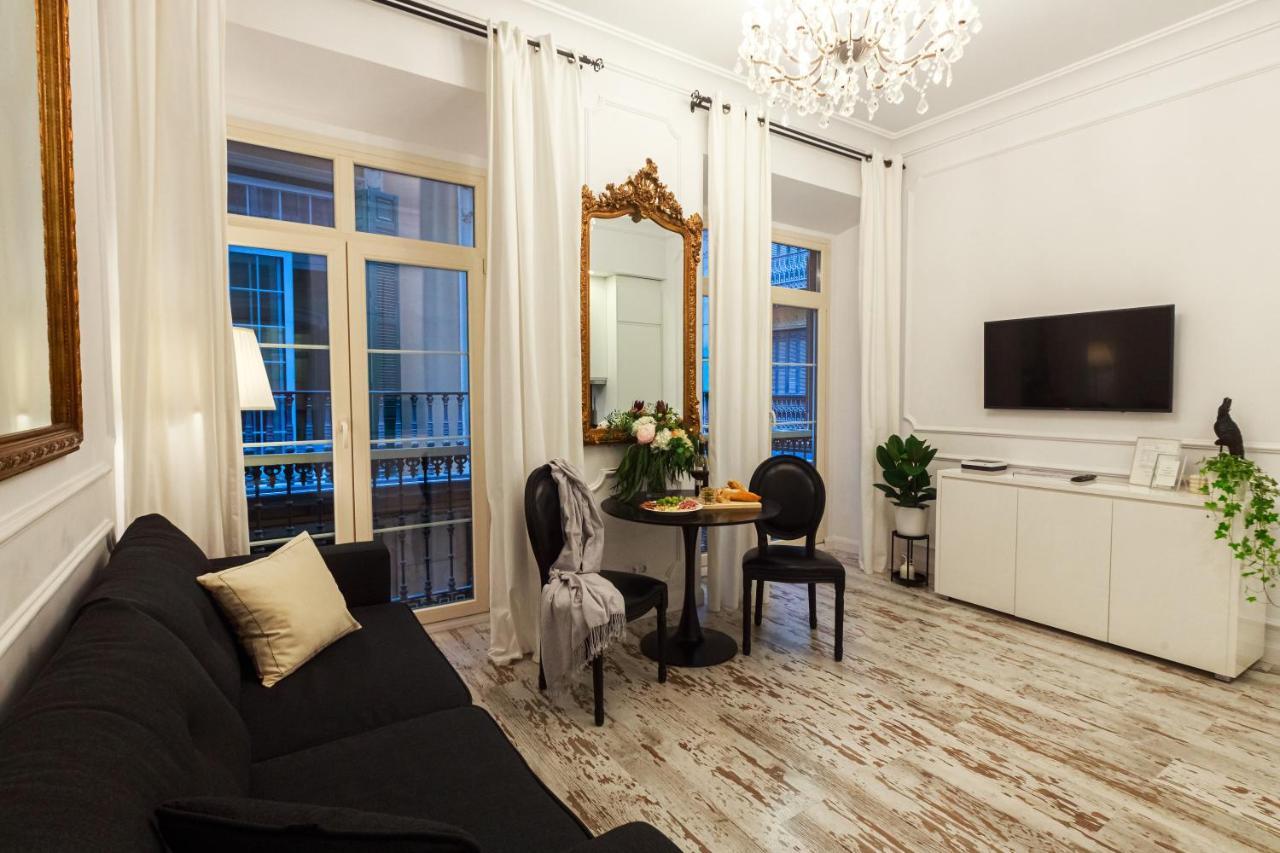 Apartment La Luna In Old Town Of