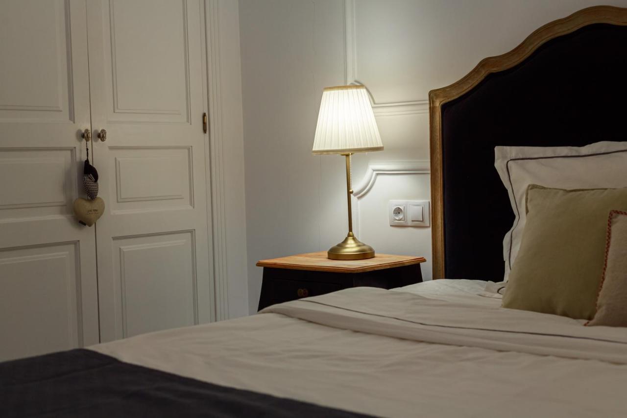 Apartament La Luna In Old Town Of